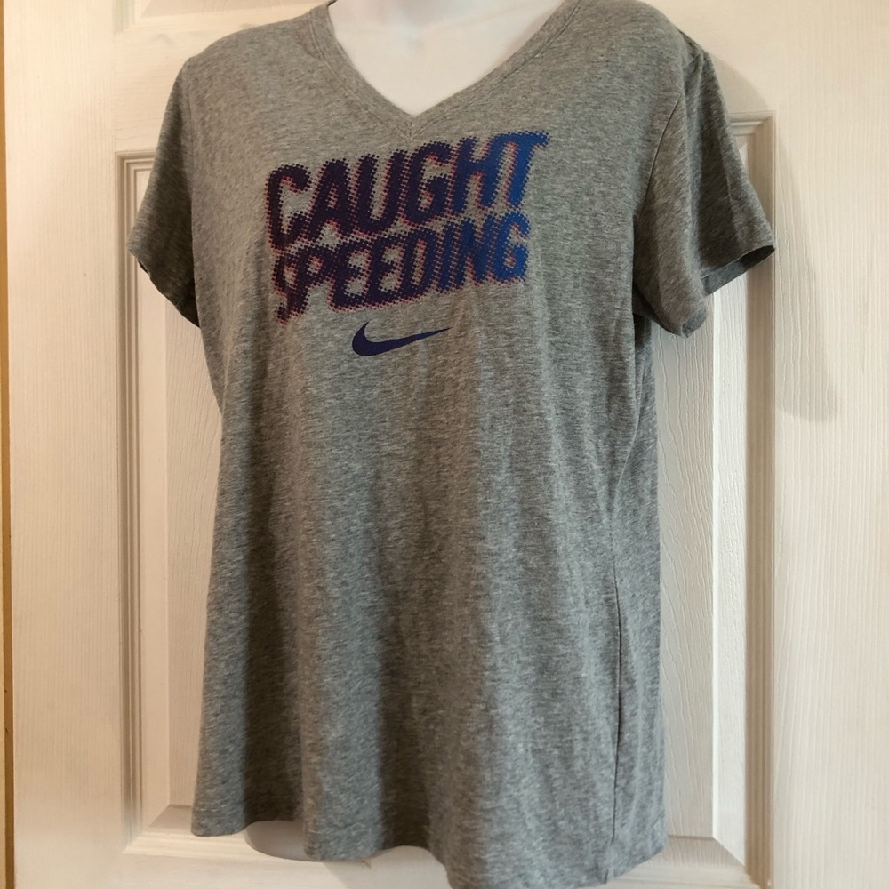 Women’s Nike shirt